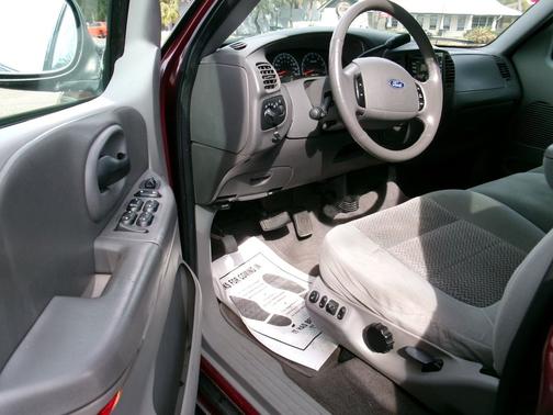 2003 Ford F-150 SuperCrew 139" 4WD