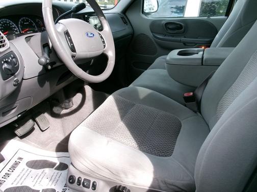 2003 Ford F-150 SuperCrew 139" 4WD