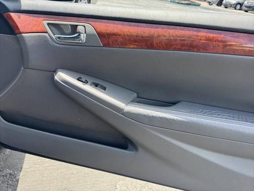 2006 Toyota Camry Solara SLE V6