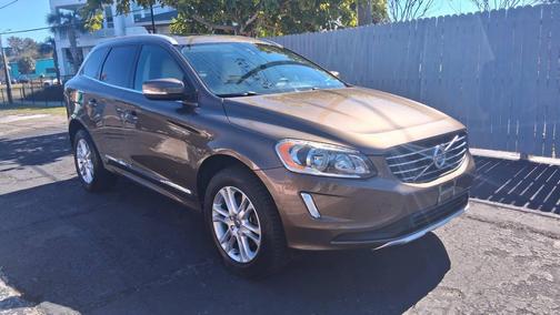2015 Volvo XC60 T5 Premier