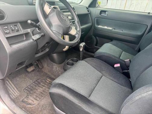 2006 Scion xB Base