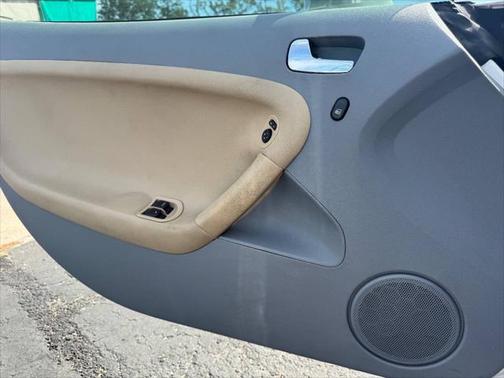 2007 Pontiac Solstice Base 2dr Convertible