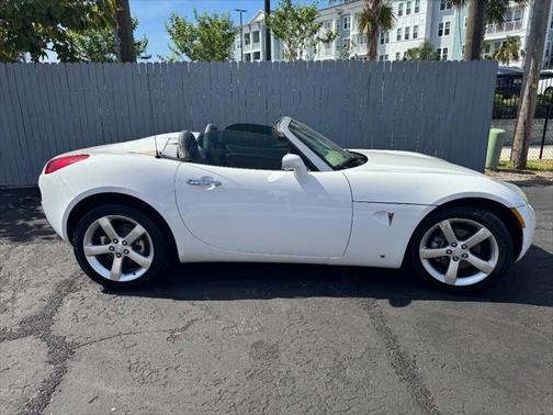 2007 Pontiac Solstice Base 2dr Convertible