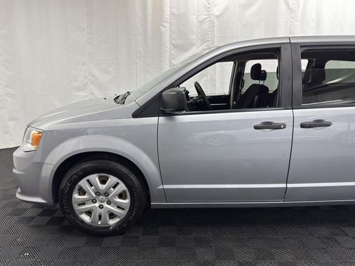 Billet Clearcoat 2019 Dodge Grand Caravan SE