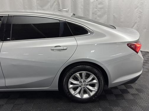 2020 Chevrolet Malibu FWD LT