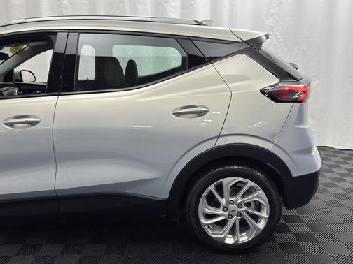 2023 Chevrolet Bolt EUV FWD LT