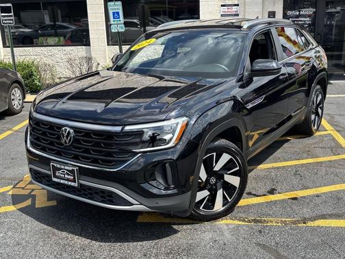 2024 Volkswagen Atlas Cross Sport 2.0T SE w/Technology