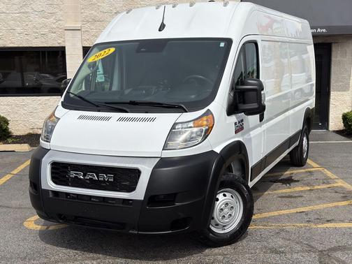 Bright White Clearcoat 2022 RAM ProMaster 2500 High Roof