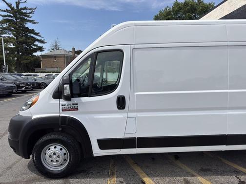 Bright White Clearcoat 2022 RAM ProMaster 2500 High Roof