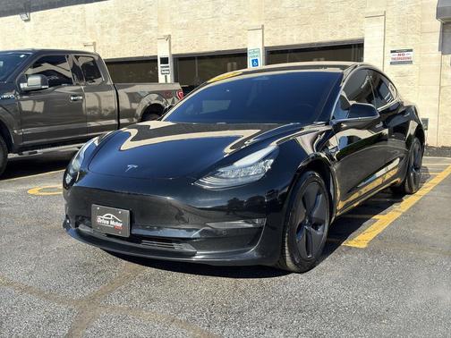 2019 Tesla Model 3 Standard Range