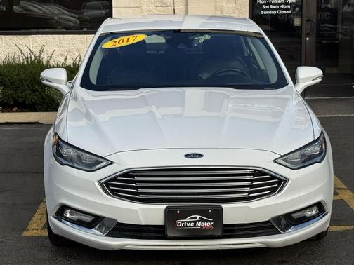 2017 Ford Fusion Hybrid SE