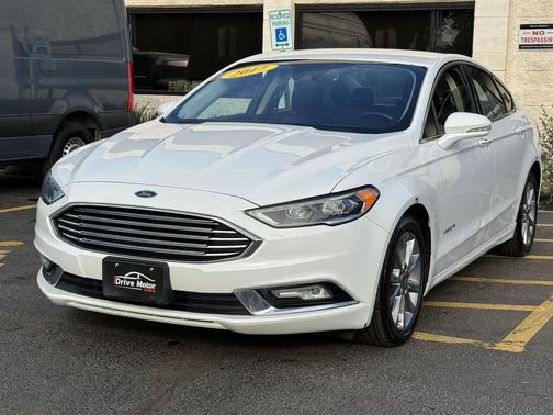 2017 Ford Fusion Hybrid SE