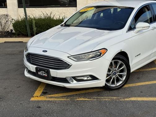 2017 Ford Fusion Hybrid SE