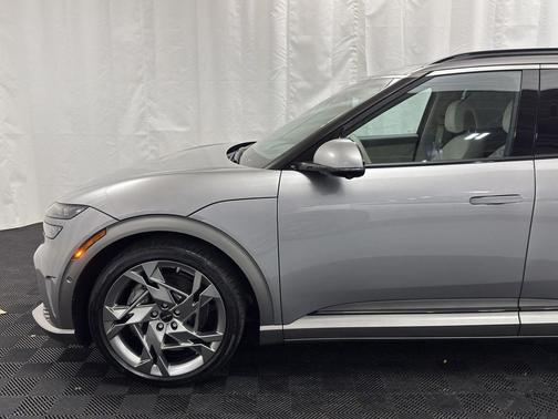 2023 Genesis GV60 Performance AWD