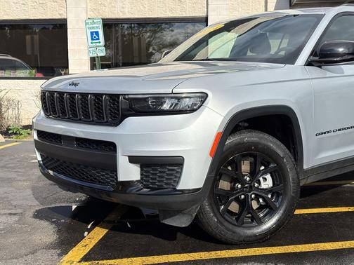 2024 Jeep Grand Cherokee L Altitude