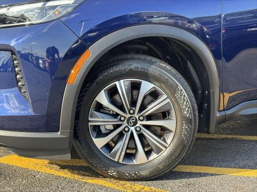 2022 INFINITI QX60 Pure