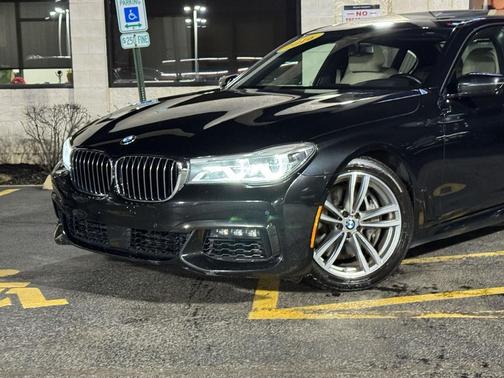 2016 BMW 750 i xDrive