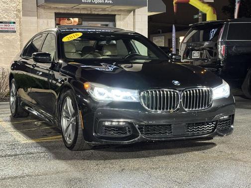 2016 BMW 750 i xDrive