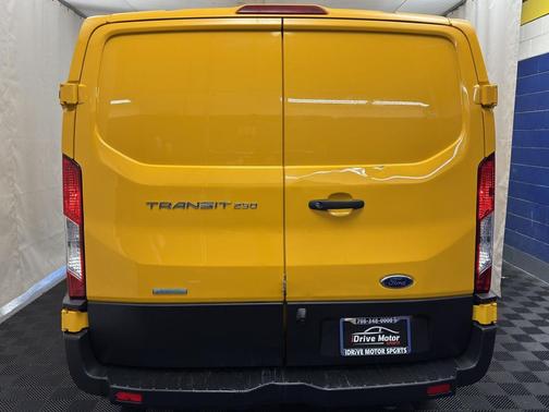 2020 Ford Transit-250 Base