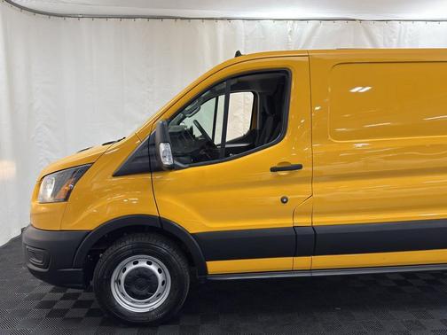 2020 Ford Transit-250 Base