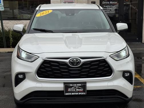 2021 Toyota Highlander LE