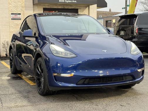 2023 Tesla Model Y Long Range Dual Motor All-Wheel Drive