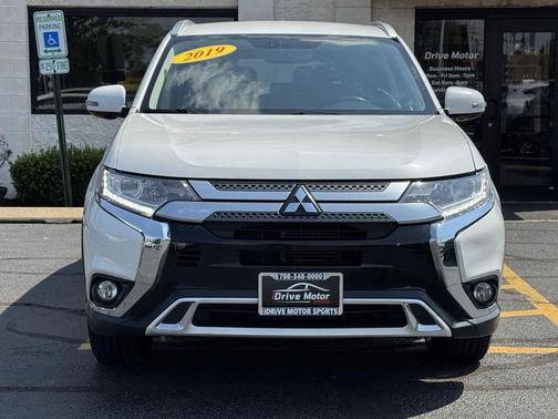 2019 Mitsubishi Outlander SEL