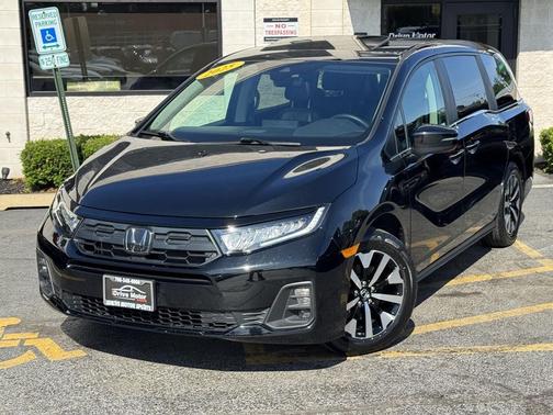 Crystal Black Pearl 2025 Honda Odyssey EX-L
