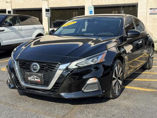 2021 Nissan Altima 2.5 SV