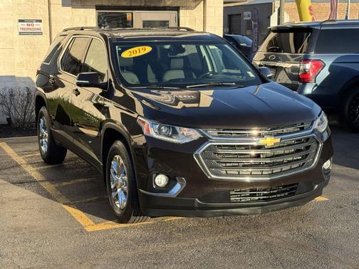 2019 Chevrolet Traverse LT Cloth