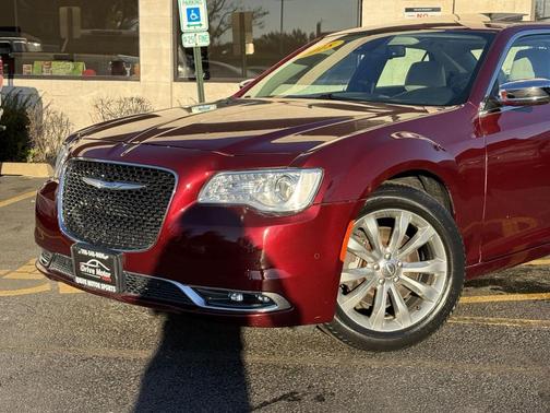 2018 Chrysler 300 Limited
