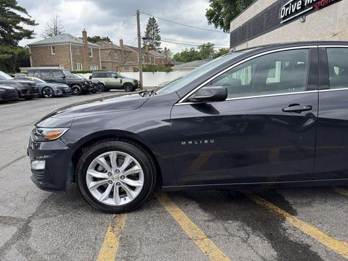 Mosaic Black Metallic 2020 Chevrolet Malibu 1LS