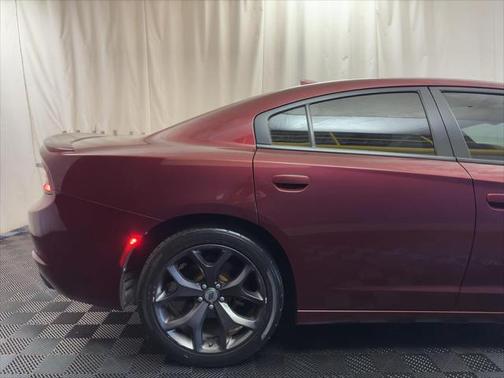 2017 Dodge Charger SXT