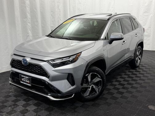2024 Toyota RAV4 Prime SE