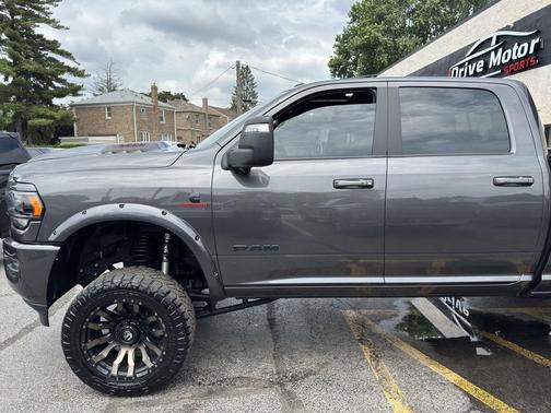 Granite Crystal Metallic Clearcoat 2023 RAM 2500 Limited Crew Cab 4x4 6'4' Box