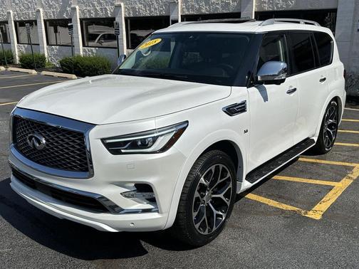 2018 INFINITI QX80 Base