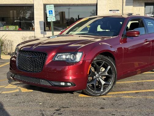 2023 Chrysler 300 S