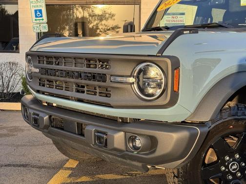 2023 Ford Bronco Black Diamond
