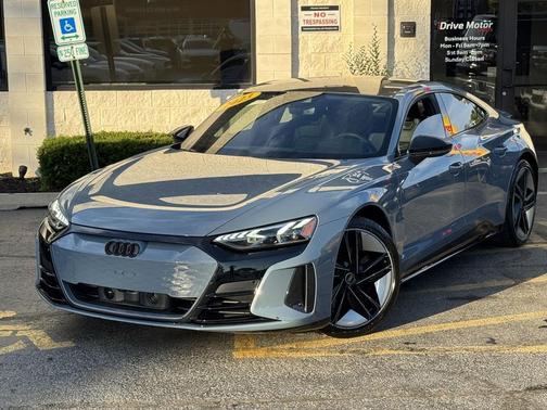 Kemora Gray Metallic 2023 Audi RS e-tron GT quattro