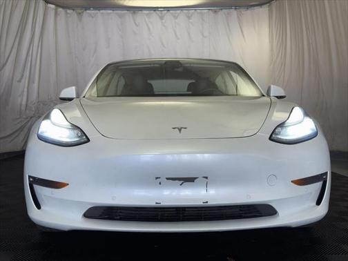 2020 Tesla Model 3 Standard Range
