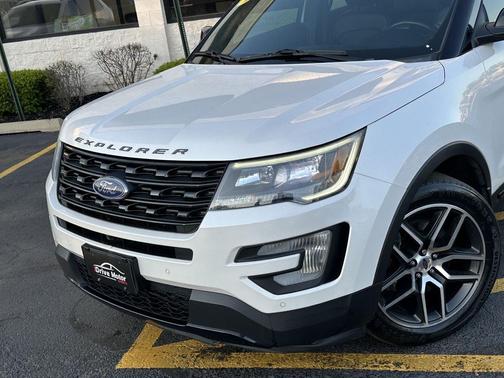 2016 Ford Explorer Sport
