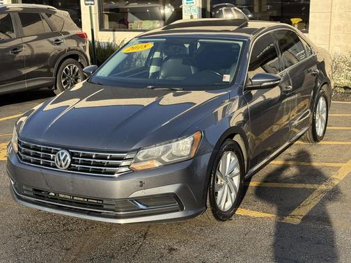 2018 Volkswagen Passat 2.0T SE