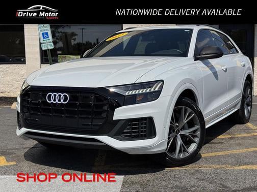 Glacier White Metallic 2023 Audi Q8 55 Premium