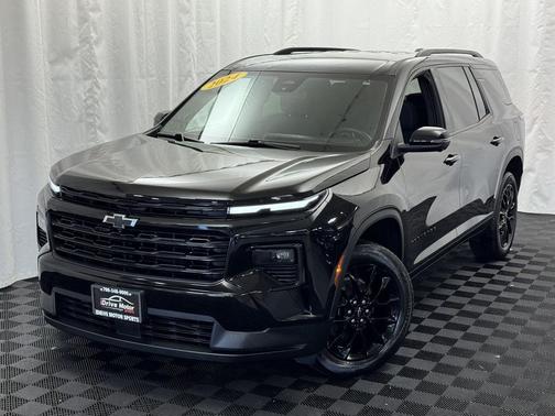 2024 Chevrolet Traverse LT