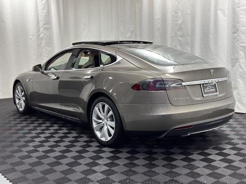 2016 Tesla Model S 60D