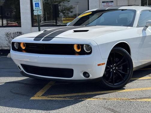 2017 Dodge Challenger SXT