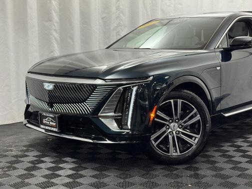 2024 Cadillac LYRIQ Luxury