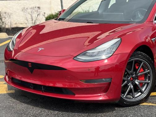 2018 Tesla Model 3 Performance