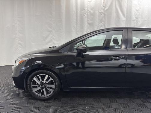 2021 Nissan Versa 1.6 SV