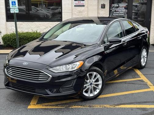 2020 Ford Fusion SE